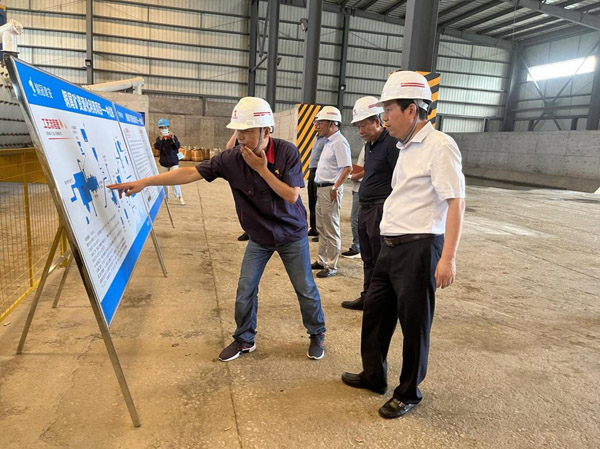 市副市長(zhǎng)汪發(fā)進(jìn)到建材公司調(diào)研 市副市長(zhǎng)汪發(fā)進(jìn)到建材公司調(diào)研