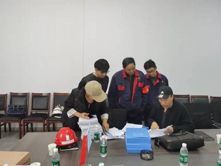 赤峰金通二期電解項(xiàng)目部順利通過(guò)赤峰市高新區(qū)國(guó)慶節(jié)前安全、質(zhì)量聯(lián)合專項(xiàng)檢查 