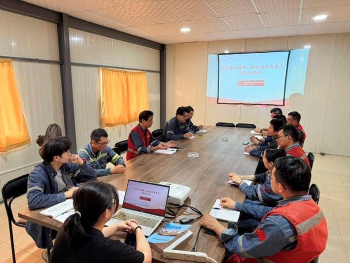 厄瓜多爾分公司開展“五四”系列活動 厄瓜多爾分公司開展“五四”系列活動